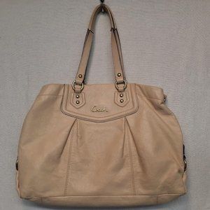 Coach Women's Satchel/Top Handle Tan Leather Handbag B1381-F19243